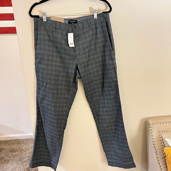 Banana Republic Other - Nwt Banana Republic men’s print straight let pants